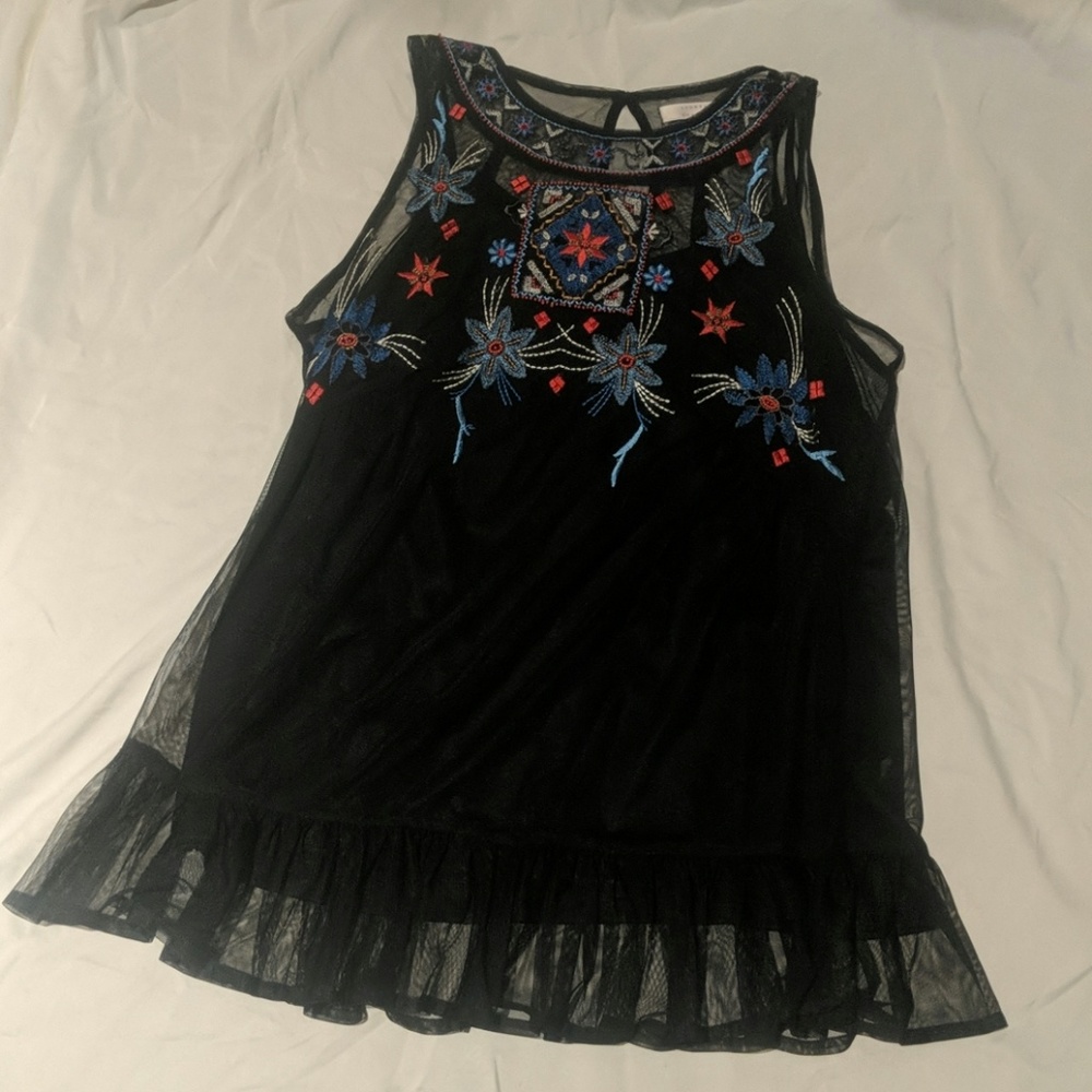 Lauren Conrad flowy tank